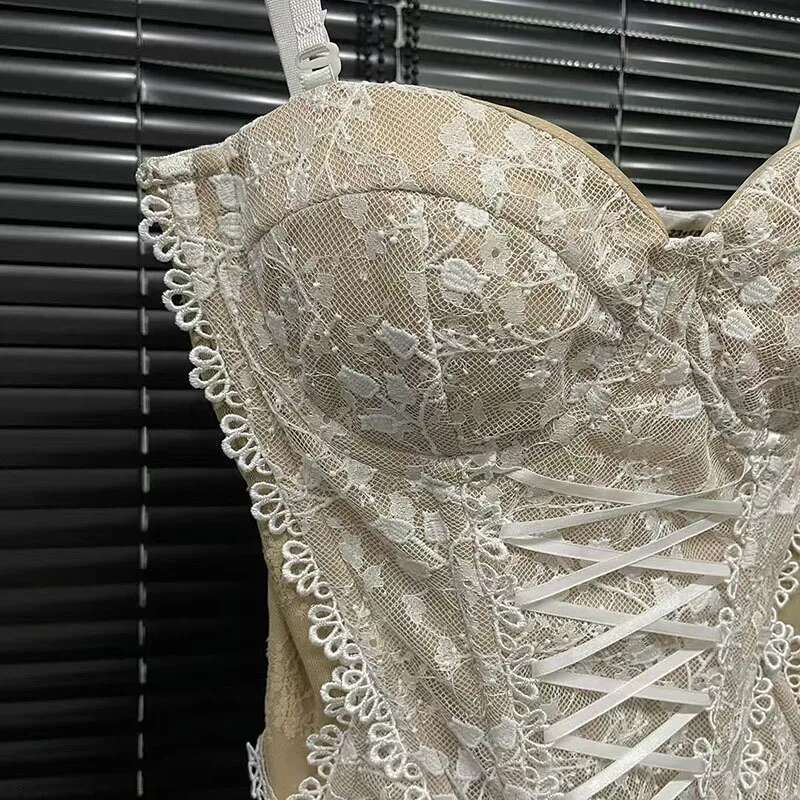 Fashion Lace Hook Wer Bandage Camisole For Women 2025 Spring New Bottoming Zipper Sg Vest Female 11A02356