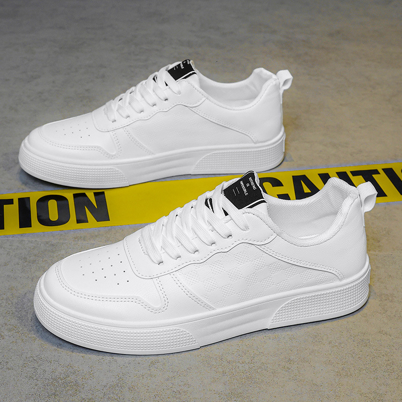 Men's Summer New Designer Breathable High Quality Leather Surface Small White Multi Functional Sports And Leisure Low Cut Versatile Fashion Board