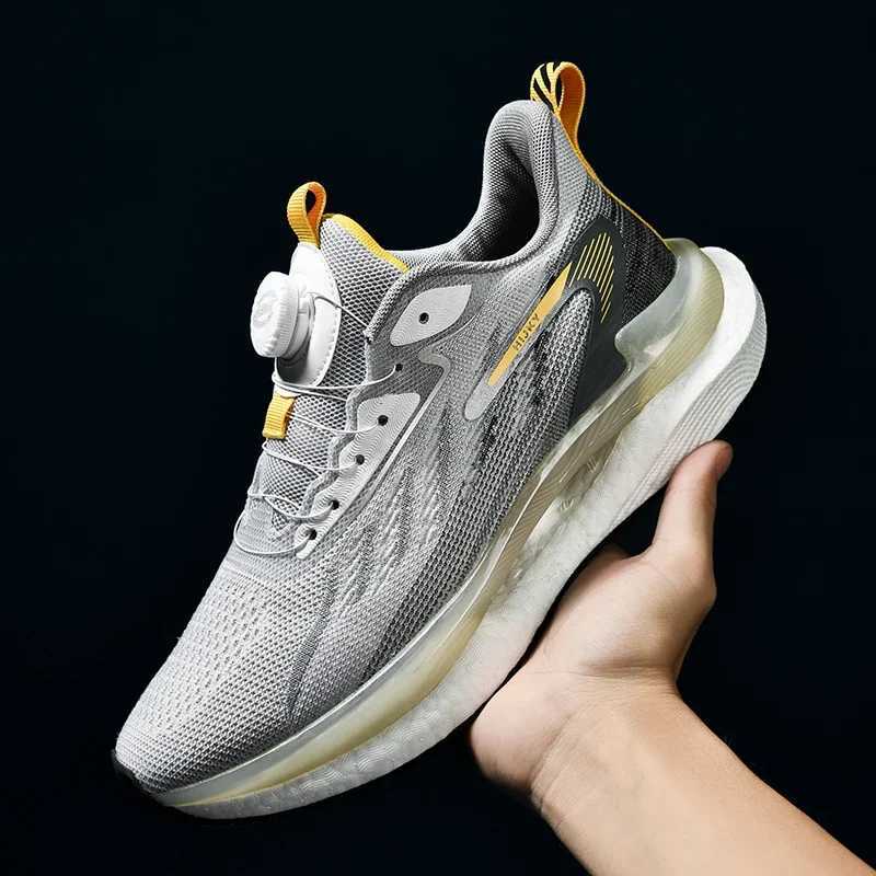 Carbon Plate Running Shoes for Men Mesh Breathable Cuhioning Sports Walking Jogging Shoes Trendy Designer Sneakers Male FootwearC250304
