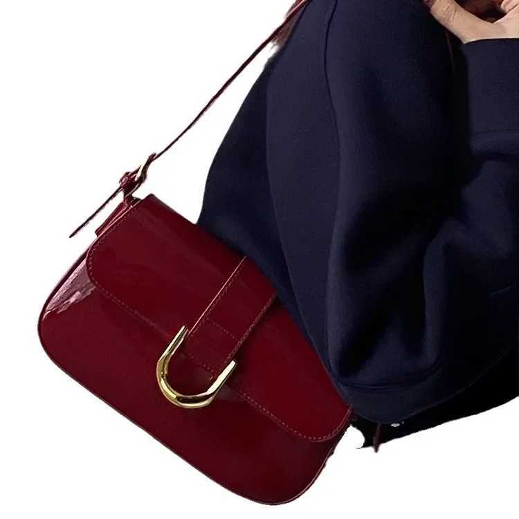 Fashionable and Leisure hand bag Bag Luxury Underarm Versatile One Shoulder Crossbody Bag French Small Body Bag Single Y250303