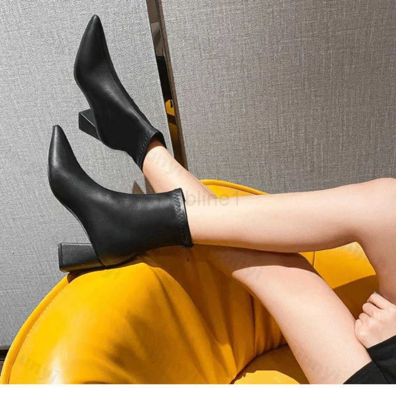 2025 New Winter Wen Ankle Boots Sexy Pointed Toe Square Heel Short Booties Shoes Fion Elegant Back Zippers High Heel Boots Z250304