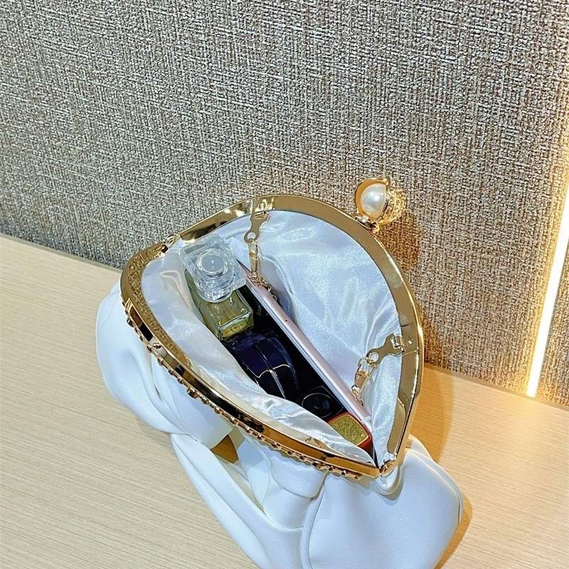 Fashion Women luxurious Chain Shoulder Bags Party Female Chic Crossbody Prom Clutch Handbags And Purse w250303