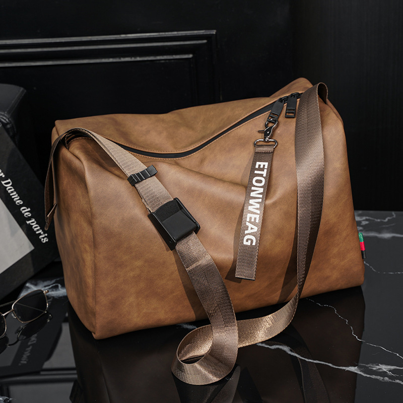 Designer Designer 2025 New Large Capacity Fashionable Fitness Korean Version Men's Crossbody Casual Shoulder Bag Trend