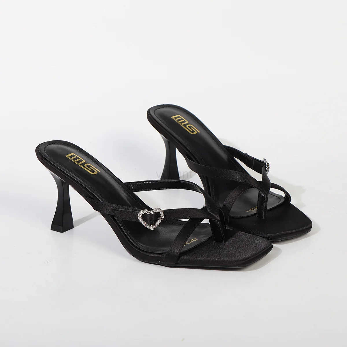 2025 spring and summer new wens shoes black buckle pl strap kitten high heeled sandals to wear clip-toe sandals Z250304