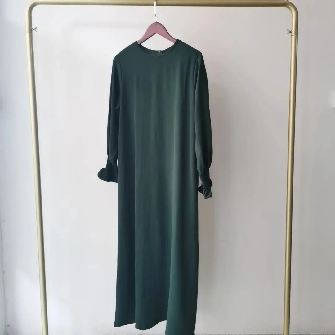 Ivory Womens Long Dress Fashionable Round Neck Solid Color Direct From Manufacturer 250303