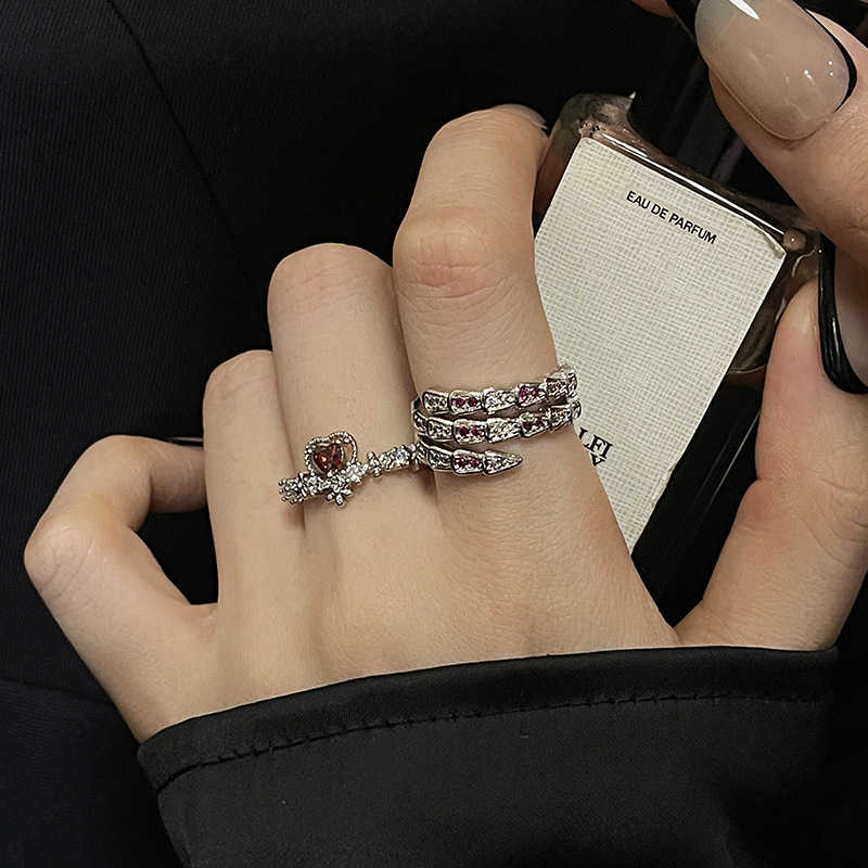 Couple Rings Stacked red heart-shaped zircon open ring for women with a niche design index finger ring high-end temperament snake bone ring H25303