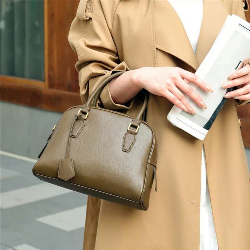 Vintage Genuine Leather Bowg Tote Handbags For Women Trend Designer Shell Work Ladies Shoulder Crossbody Bags