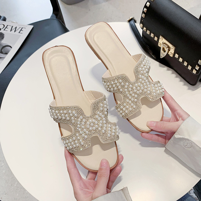 2025 hot new free shipping designer slippers for womens flat slippers yellow pink blue black white green Summer fashion outdoor fashion pearl flat sli