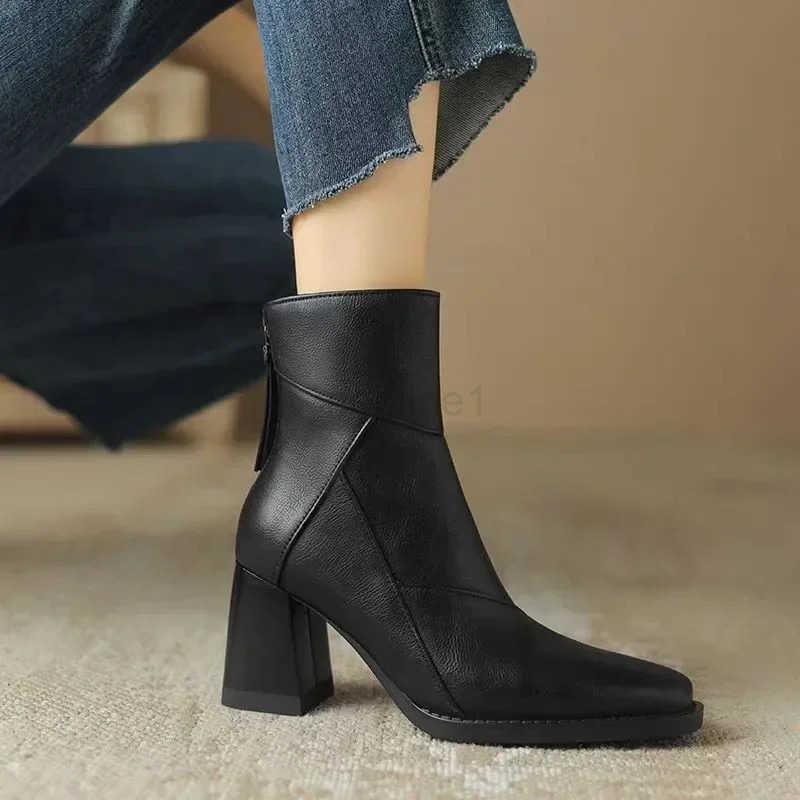 2025 New Boots Wen Shoes Chunky Ankle Goth Mid H Brand Winter Fion Pointed Toe Boots Motorcycle Botas Femme Z250304