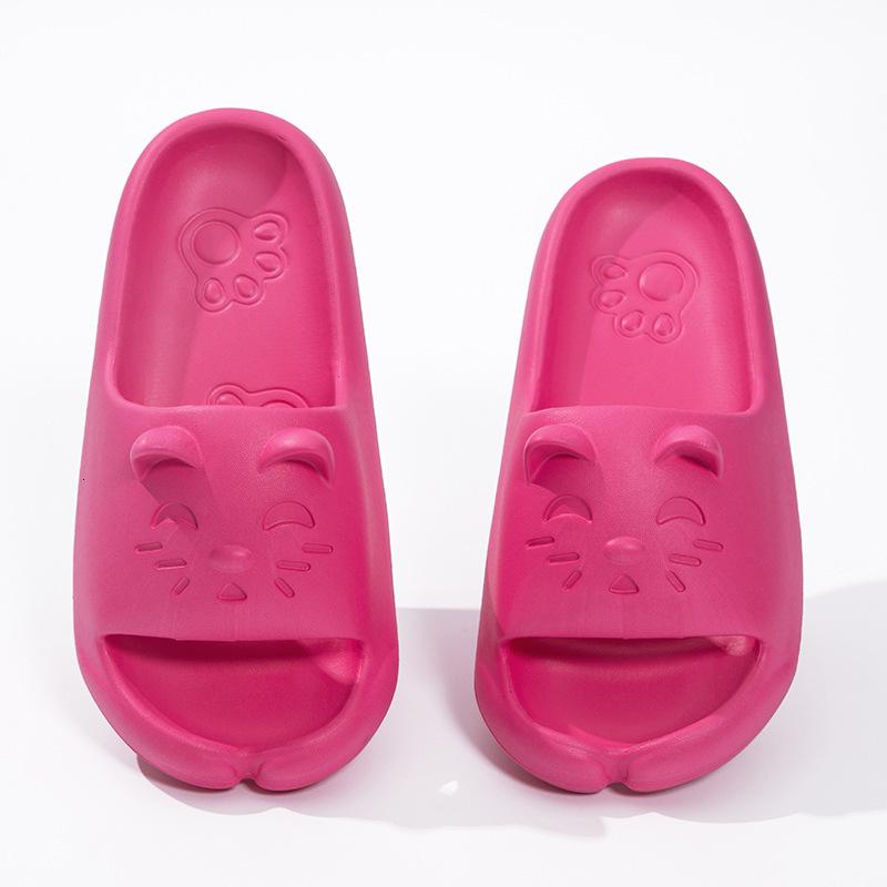designer sandals Lucky Cat Slippers Thick 2025 Soft Bottom Anti slip Home Bathing Odorless Men's and Women's Bathroom Coolpad