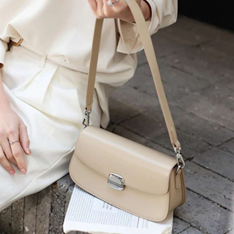 Vintage Genuine Leather Saddle Small Shoulder Bags For Women Trend Designer Crossbody Purses Cow Ladies Handbags