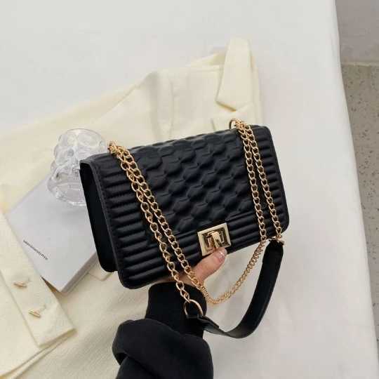Red OL Chain Woman Handbag 2024 Trend Luxury Women Girl Shoulder bag PVC Lady Crossbody PU Purses Womens Leather Totebag Z250303