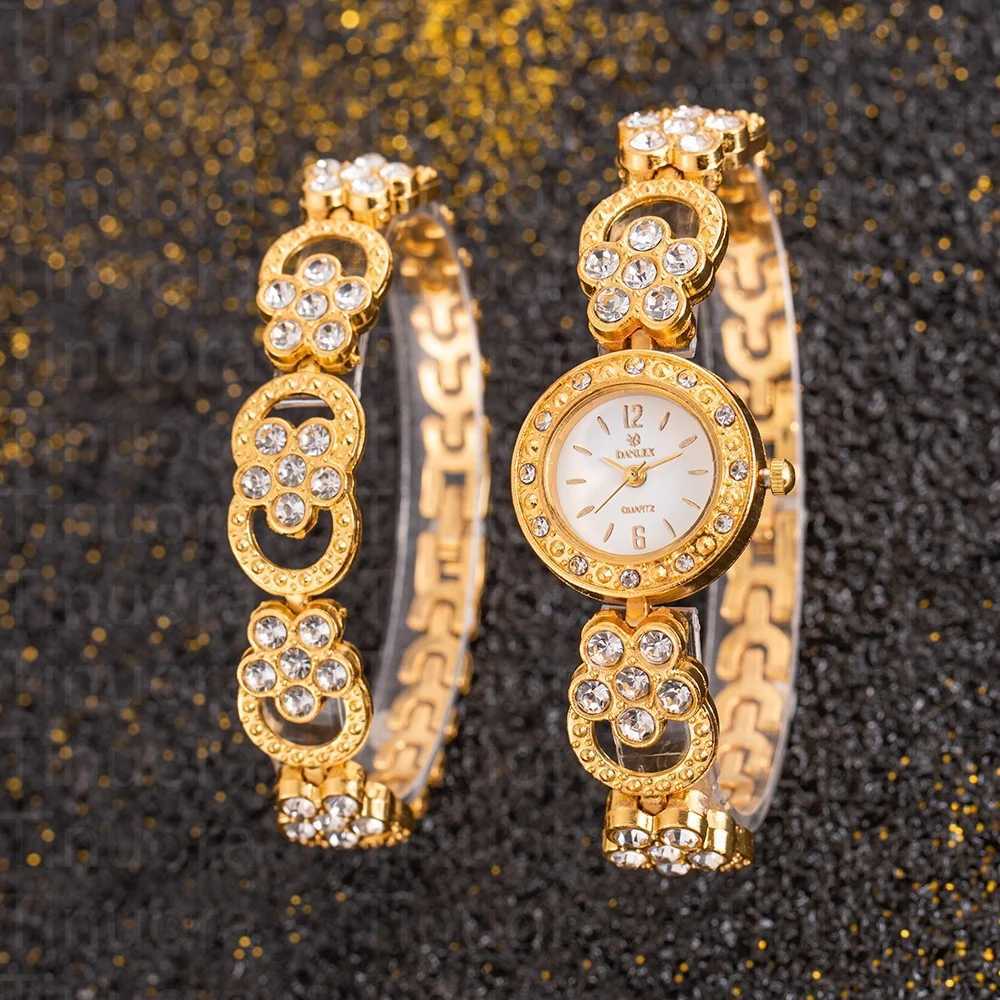 2pcs/Set New Luxury Women Bracelet Top Brand Gold Small Dial Diamond Quartz Fashion Elegant Ladies Womens WatchXJ250304