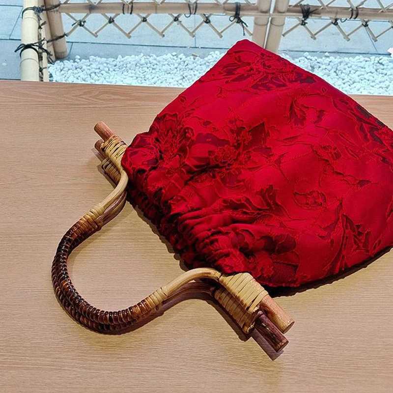 Vintage Classic Red Color Wedding Lace Purses for Women Wood Hand Bag Travel Beach Bags Womens Handbags Bag Bags Z250303