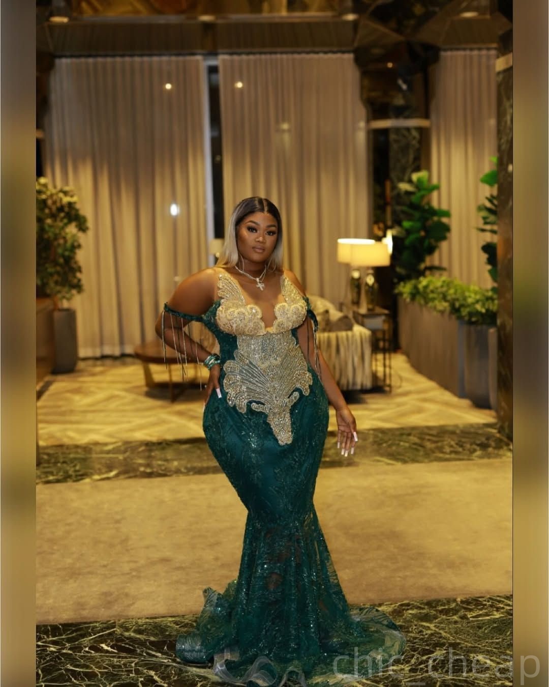 Dark Green Mermaid Prom Dresses 2025 Crystals Lace Sheer Neck Vintage Evening Formal Party Second Birthday Engagement Gowns Plus Size Dress For Specia