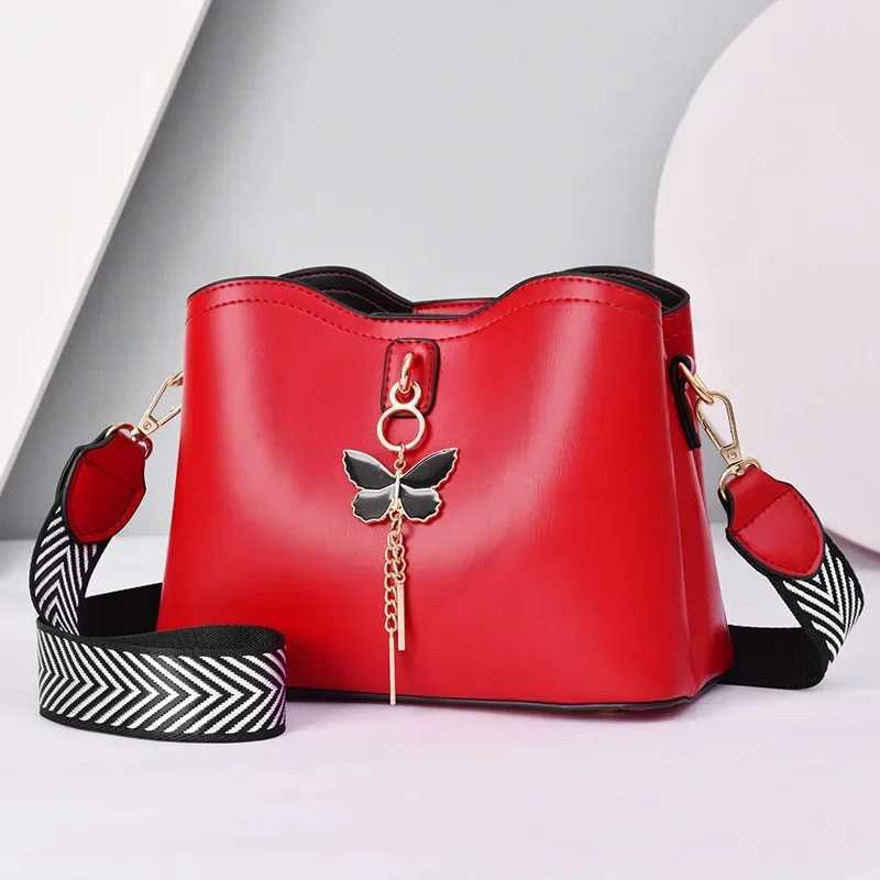 2024 Womens White Handbag New Design Butterfly tassel PU Leather Messenger Bag Womens Ten Font Womens Handbag Shoulder Bag Z250303
