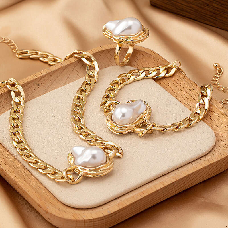 designer Bracelet Trendy Alien Pearl Fashion Charm Necklace Ring Bracelet Set