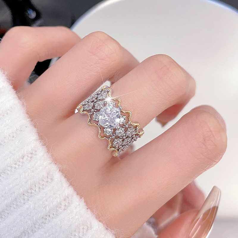 Couple Rings Italian Bratila Silk Weaving Craft Ring with Hollow Design Full Diamond Two tone Gold Ring H25303