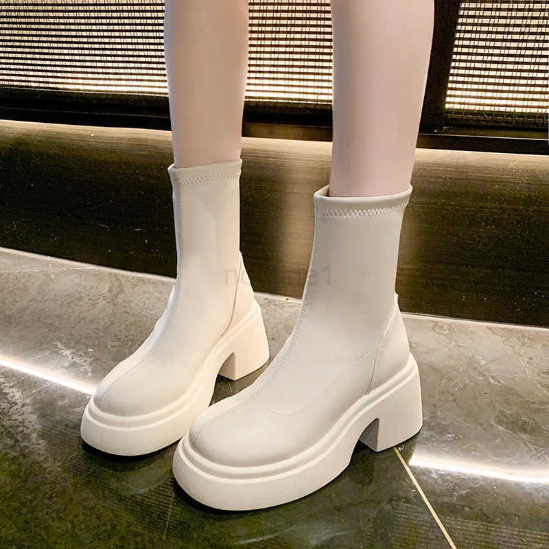 Ladies Shoes on S High Quality Zipper Wens Boots Autumn Round Toe Solid Short Barrel Platform Chunky H Fion Boots Z250304