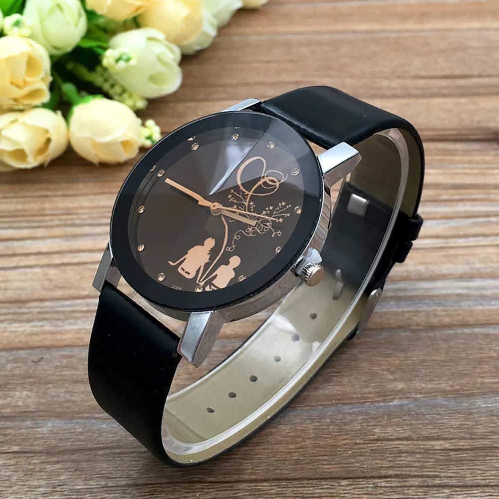 Womens fashion trend simple leather bracelets quartz watches romantic Valentines Day gifts for couplesXJ250304