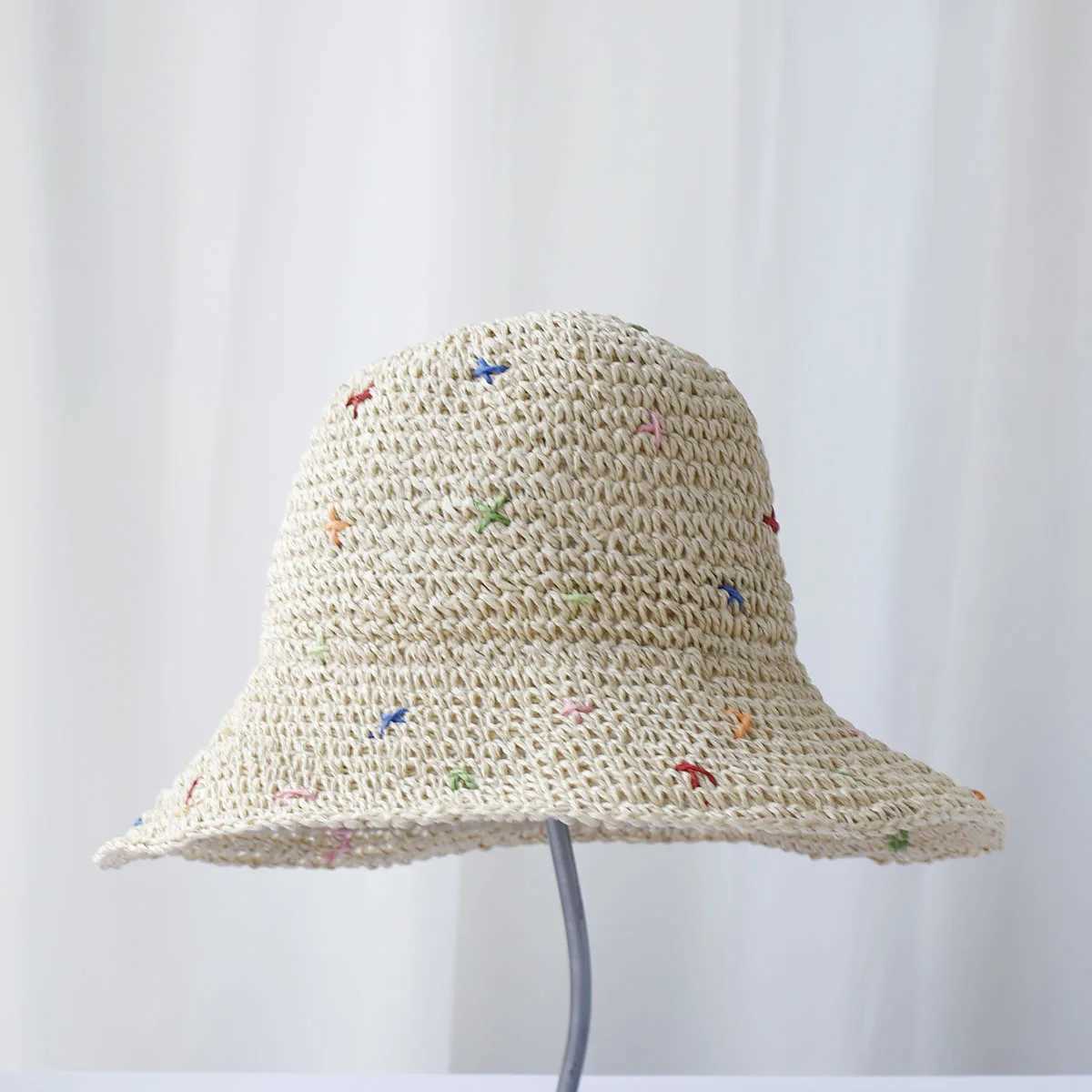 2024 New fashion bucket hat Multicolor Foldable Sun Crochet Hat For BeachTravel And Vacation handmade str hatXJ250304
