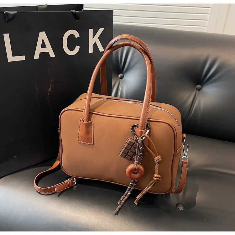 Luxury Designer Nubuck PU Leather Womens Handbag Retro Crossbody Bag Bucket Tote Y250303