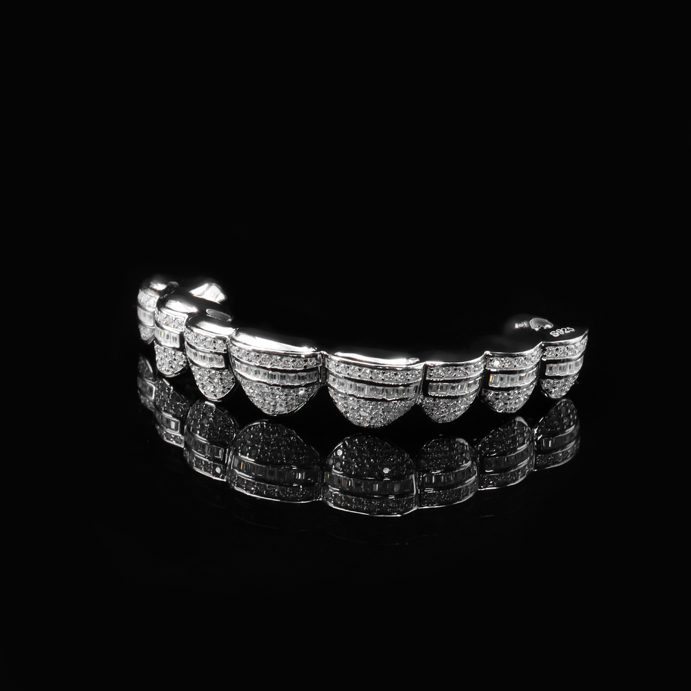 Moissanite Grillz Custom Hip Hop Jewelry 18K Gold Plated Teeth Invisible with Princess Cut 925 Silver VVS Mossanite Jewelry