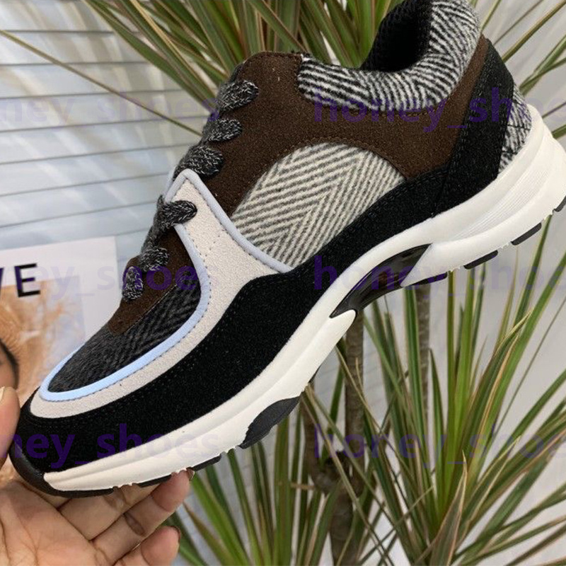 2025 Luxury shoes men designer shoes silver casual shoes out of office sneaker low mens women Fashion derma trainers fashion platform sneaker 34