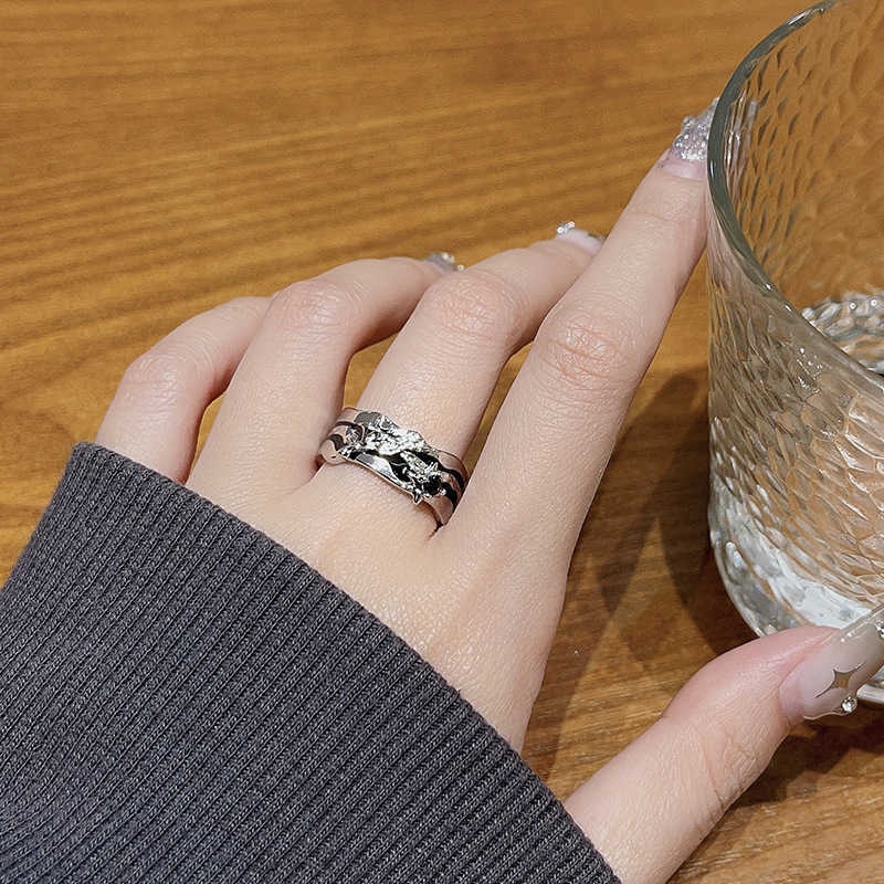 Couple Rings Small niche design pleated enamel ins cool style stars couples rings index finger mens and womens high-end gifts H25303