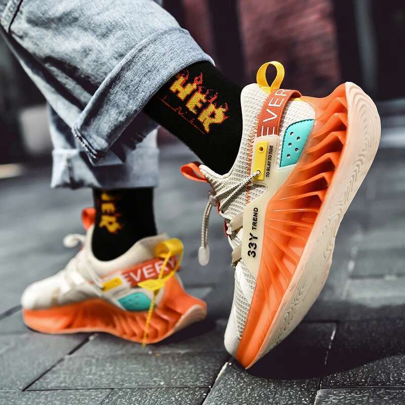 2025 Men Sneakers Male tennis shoes Trainer Race Breathable fashion loafers running Shoes for men