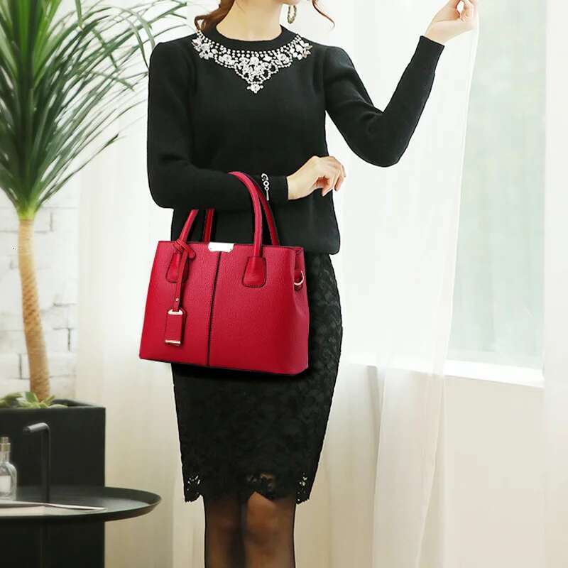 Designer Women's Leather Handbag New Women's Handbag Fashion Shoulder Bag