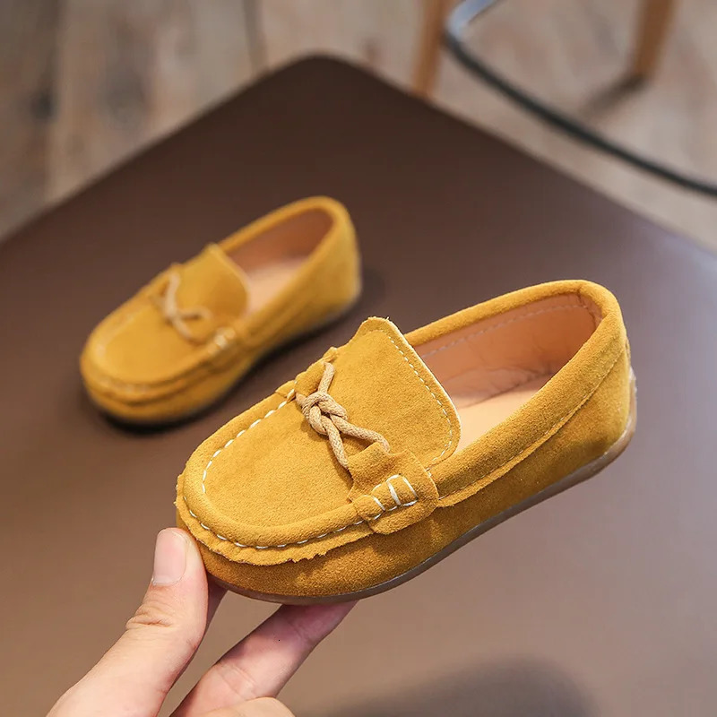 Classic style childrens shoes for spring and summer sliding boys casual sports girls soft PU leather Moccasin 250303