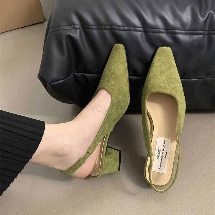 Low Sandals Wan Leather Shoes Lady 2024 Summer H Suit Fem Beige All-Mah Med Blue Low-heeled New Fi Girls C Z250304