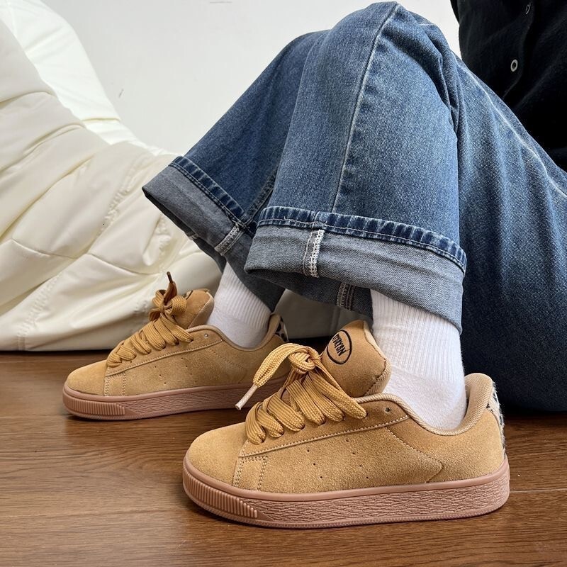 Couple Style Board Shoes 2025 Autumn/winter New Designer Shoes Student Casual Multifunctional Niche Bread Fashion Street Photography Men's Board 