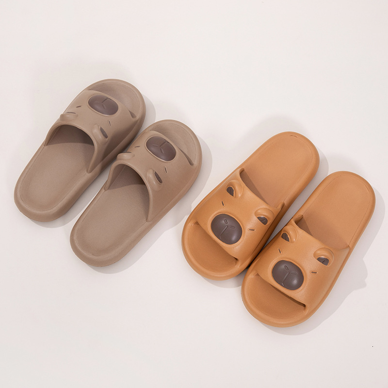 Children's women's summer EVA slippers, parent-child family of three, big couple, fashionable and cute capybara, men's outdoor wear, de