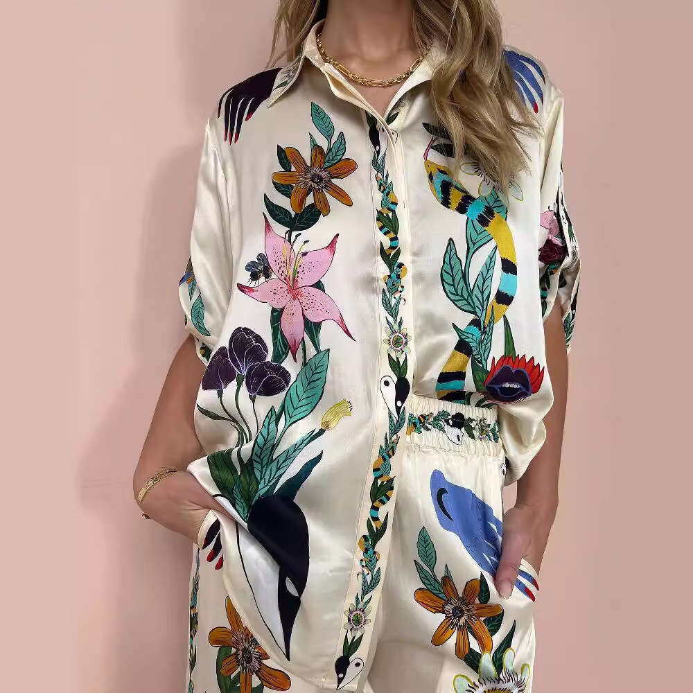 European and American Graffiti Printed Satin Short Sleeve Collar Shirt+Long Pants Casual Two Piece Set 2025 Versatile New Trendy Clothing Ins