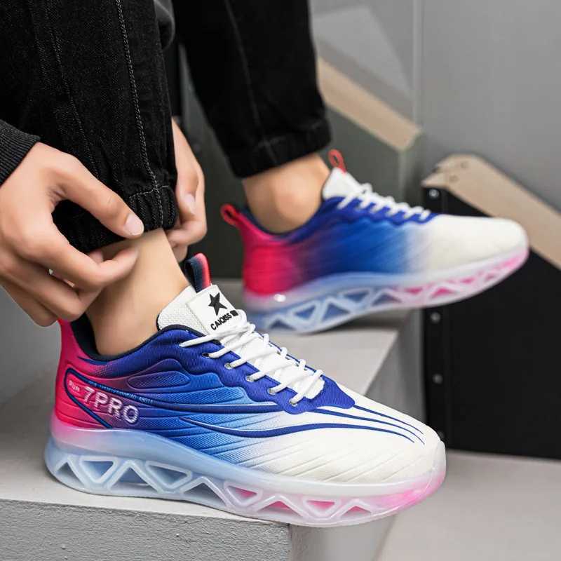 New Colorf Jelly Sneakers Man Designer Platform Mens Running Shoes Low Cut Anti Slip M Sports Shoes zapatillas de hbre Z250304