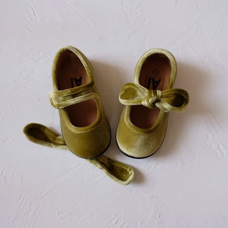 Childrens School Comfortable shoes spring and autumn Korean velvet cute bowknot detachable girls 18 years old 250303