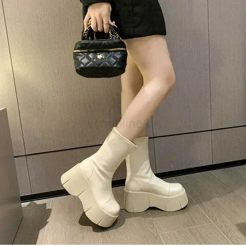 2023 New Fion Back Zippers Short Boot Fem High Platform Thick Bott Ladies Elegant Ankle Booties Punk Boots for Wen 34 Z250304