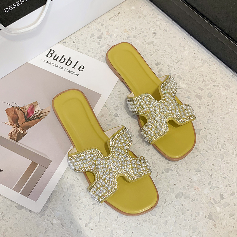 2025 hot new free shipping designer slippers for womens flat slippers yellow pink blue black white green Summer fashion outdoor fashion pearl flat sli