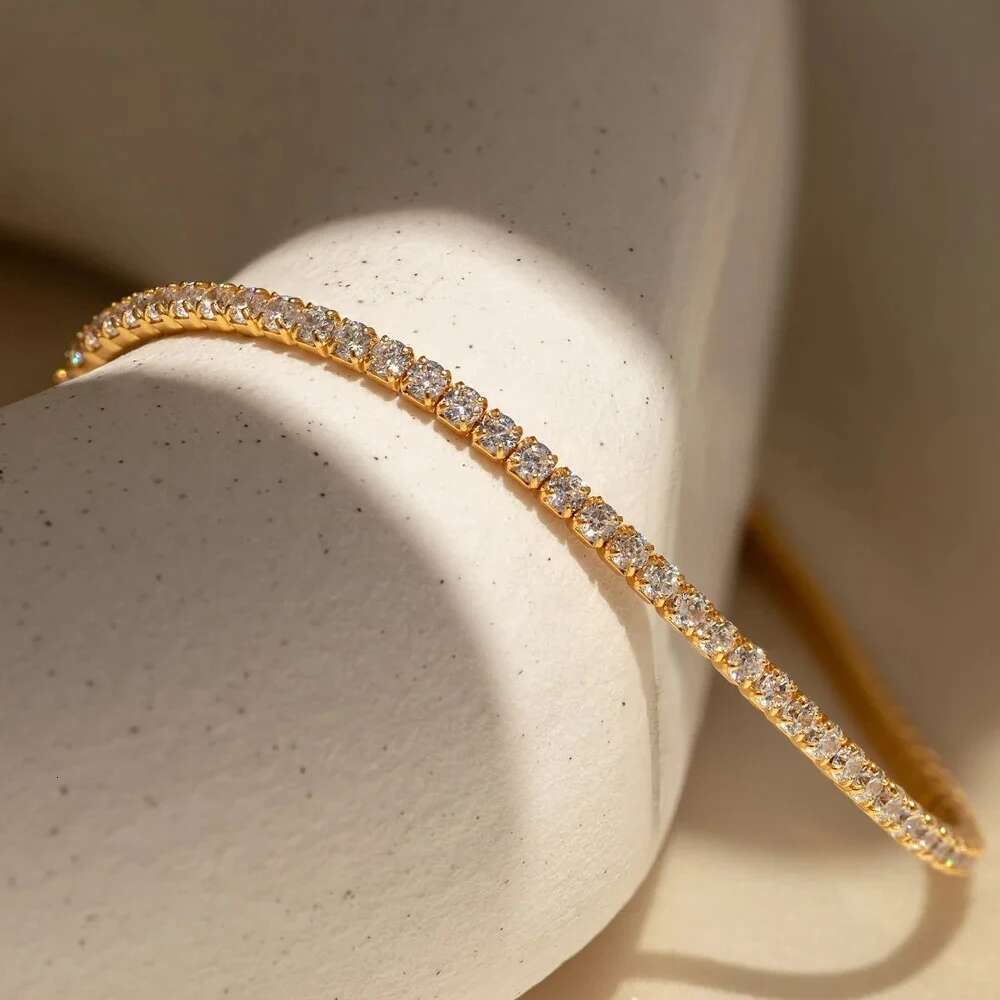 eManco Stainless Steel Gold Plated Sparkg Bracelet High Quality White Zirconia Single Row Simple Accessory For Girls