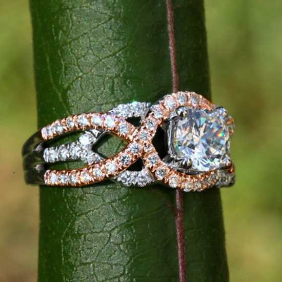Couple Rings New Rose Gold Colored Ring with Micro inlaid Simulated Diamond Engagement Ring r5021 H25303