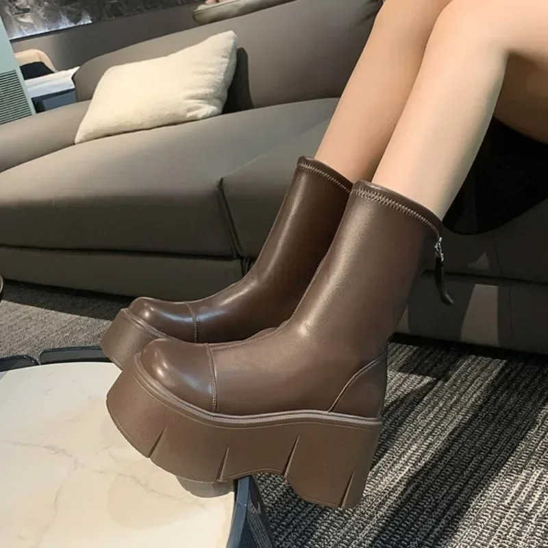 2023 New Fion Back Zippers Short Boot Fem High Platform Thick Bott Ladies Elegant Ankle Booties Punk Boots for Wen 34 Z250304