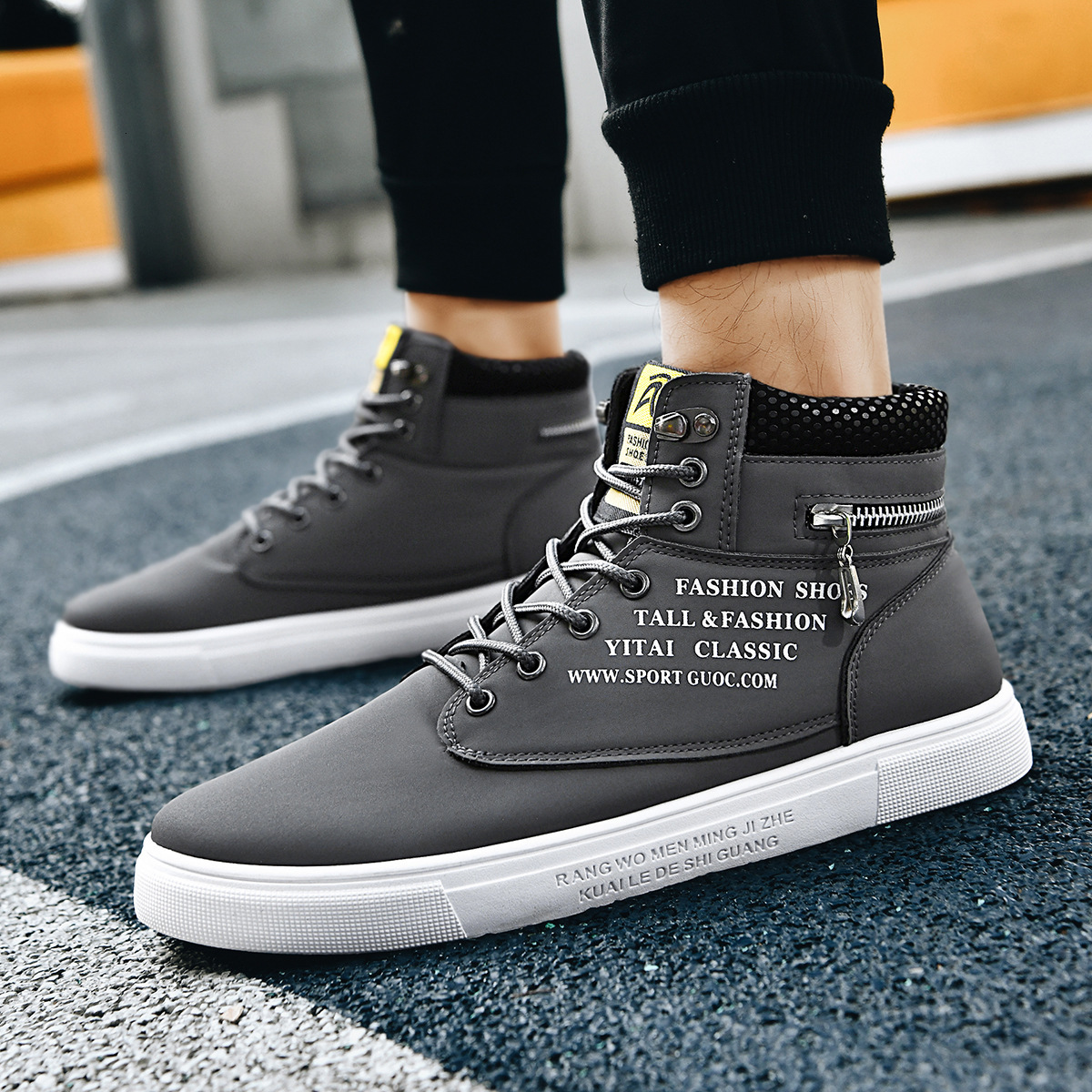 2025 New Plus Size Niche Designer Men's Shoes High Top Men's Clothing Seasonal Styles Fashionable And Versatile Board Shoes Casual Sports Sh