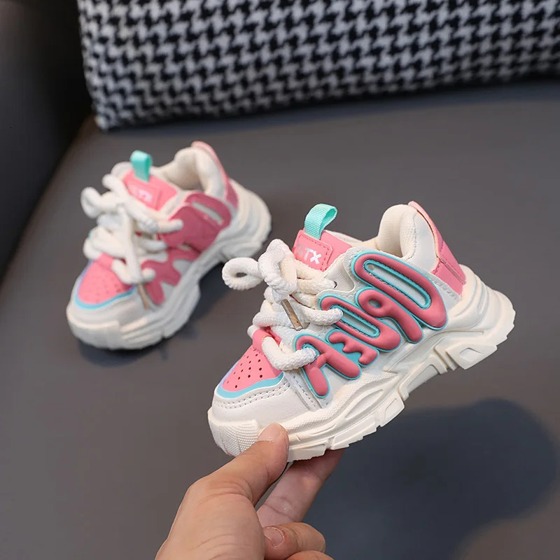 Childrens sports shoes childrens boys and girls casual air mesh breathable fashion school running soft 250303