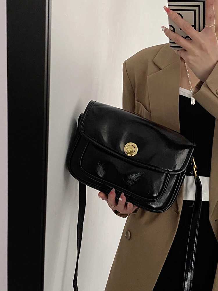 Fashion Textured Wine Red Crossbody Bag for Women Classic PU Leather Flap Design Shoulder Bag Lady Commuter Handbags Z250303