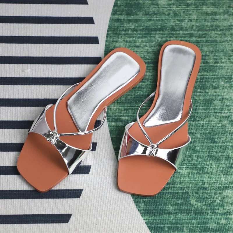 summer footwear Women's 2025 fashion designer sandals for ladies sexy thin strap casual beach flat heels shallow female shoes