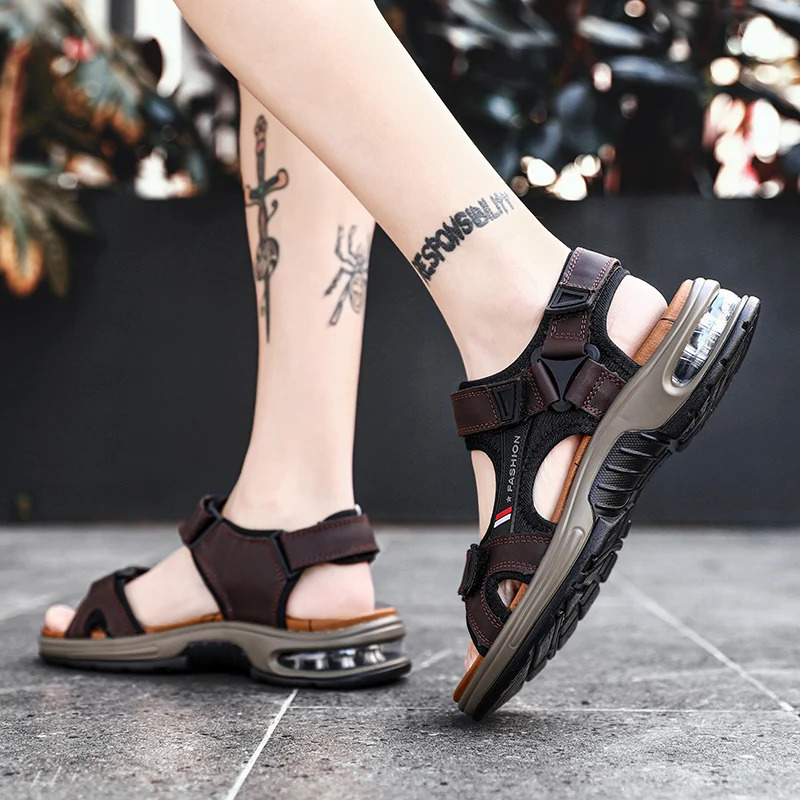 Summer Mens Sandals Genuine Leather Men Slippers Gladiator Men Beach Sandals Soft Comfortable Outdoors Wading Shoes 38- 250303