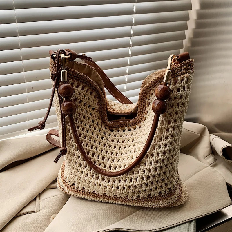 Summer Fashion Hollowed-out Woven Bag WomeninsSimple Elegant Shoulder Bag Large Capacity Holiday Womens Bag 250228