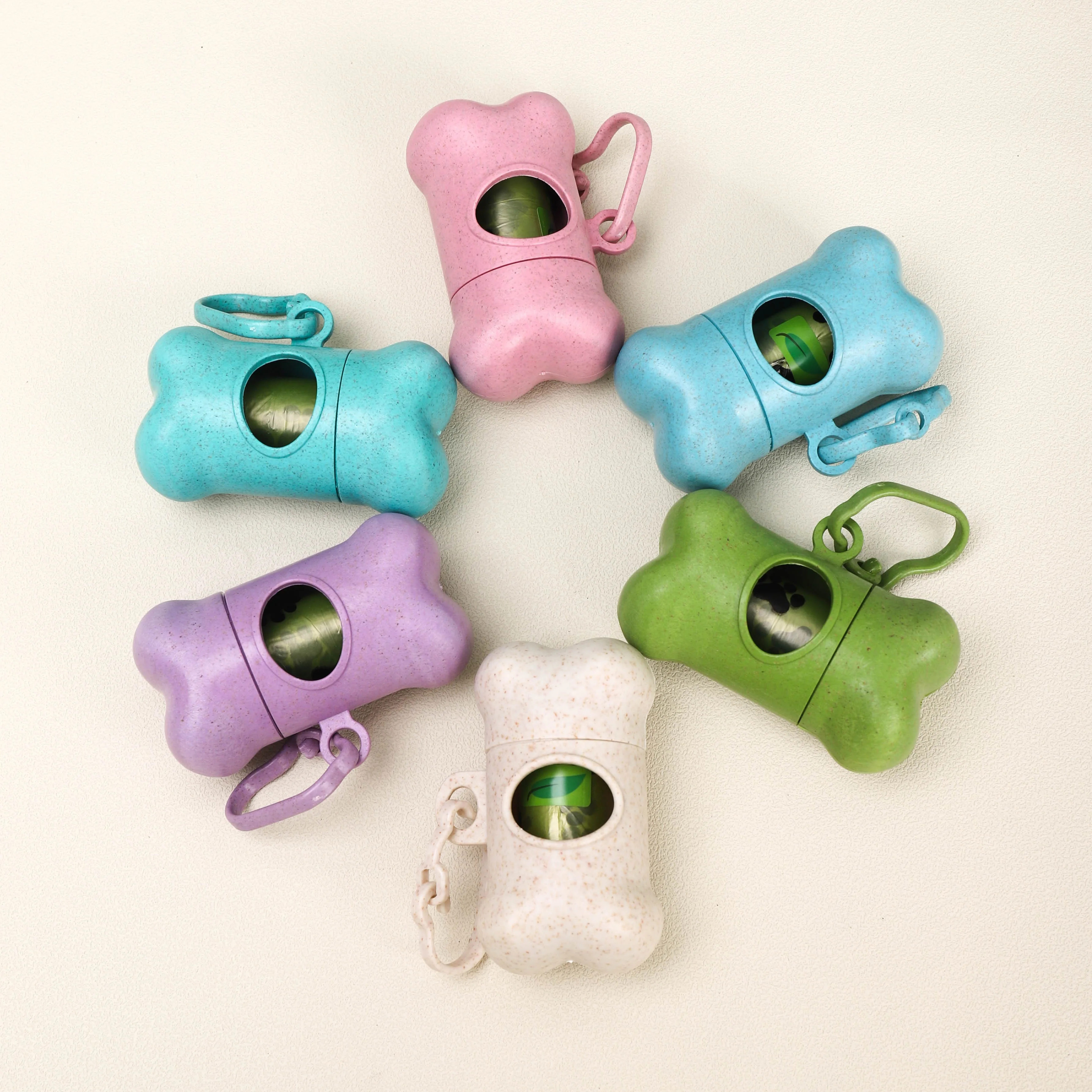 1pc 1 Roll Convenient Portable Pet Waste Bag Dispenser For Outdoor Walking And Travel - Includes Disposable Bags.